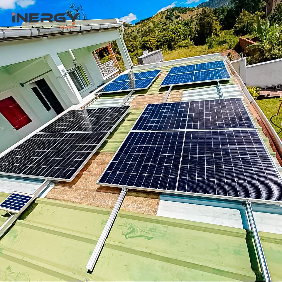 Installation solaire hôtel Ampefy